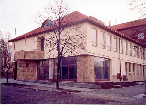 Přístavba SOU  galerie