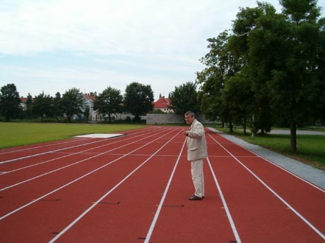 Atletický stadion galerie